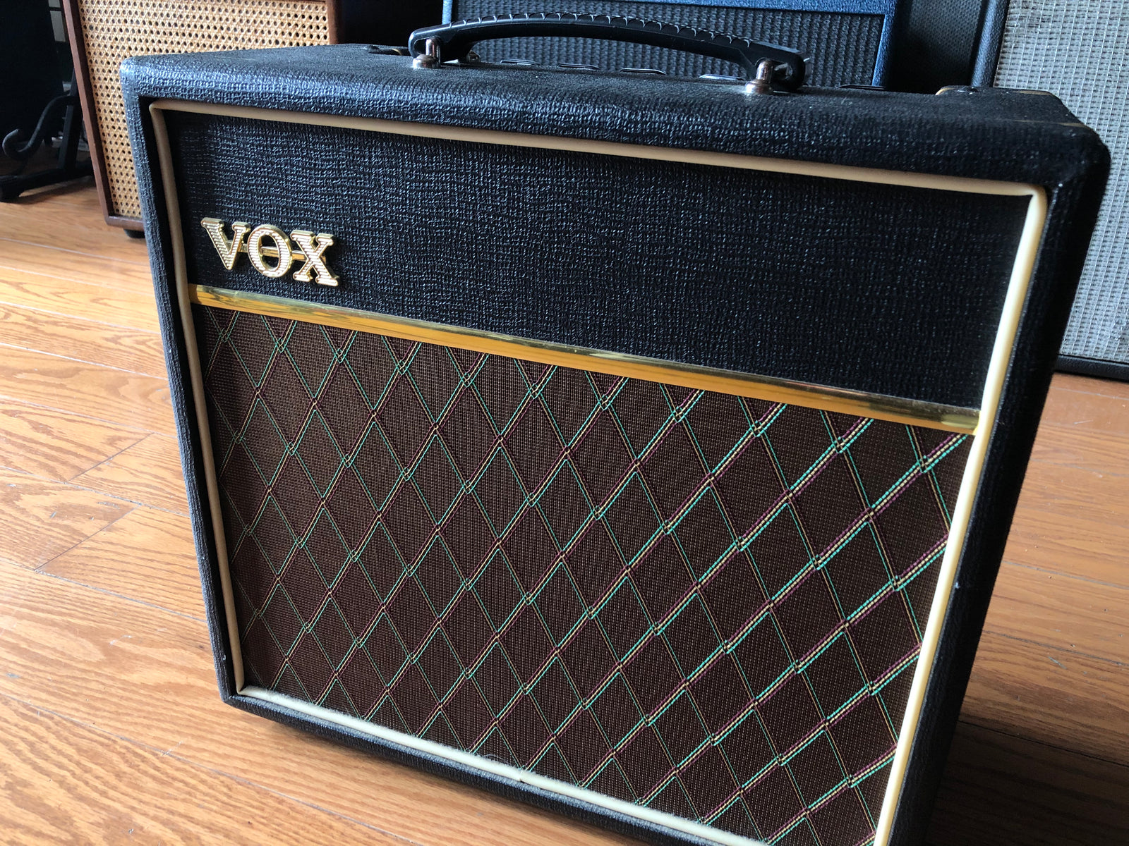 その他 VOX Pathfinder 15 💥Vox AC4BL 🆚 Pathfinder 15💥 - YouTube