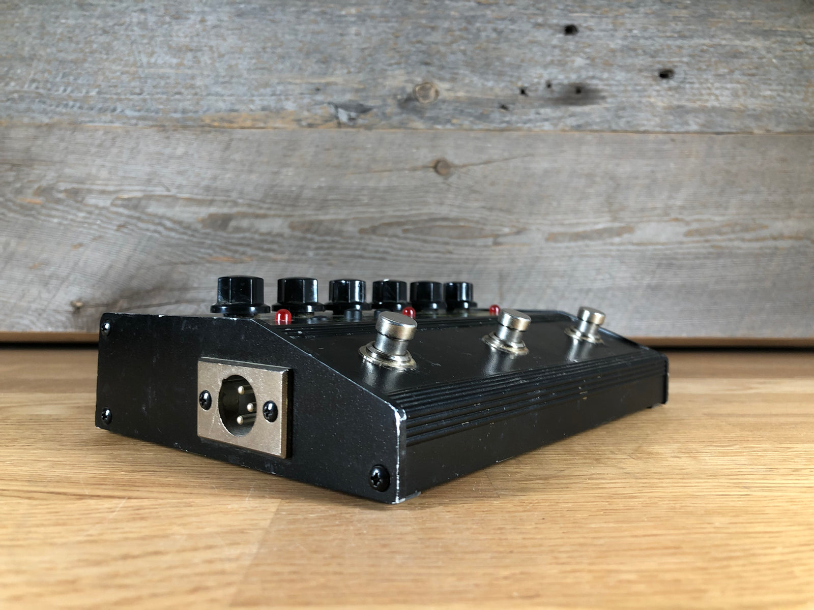 ベース SansAmp Programmable Bass Driver DI 51U7Mds42-L._UF1000,1000_QL80_.jpg