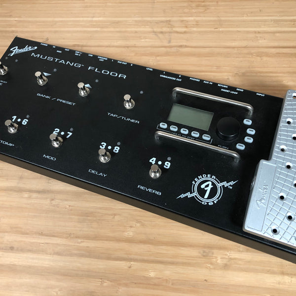 Fender Mustang Floor マルチエフェクター ☆Fender Mustang Floor ☆マルチエフェクター - メルカリ