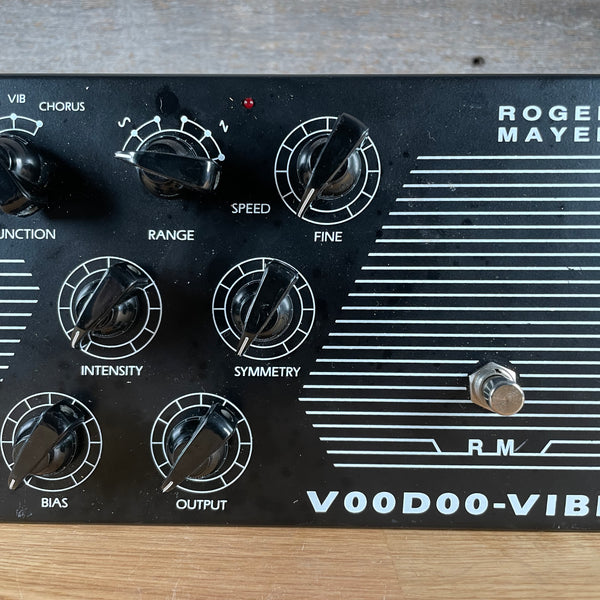 Roger Mayer Voodoo Vibe Used Toronto, ON | Cask Music