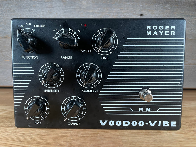 Roger Mayer Voodoo Vibe Used Toronto, ON | Cask Music