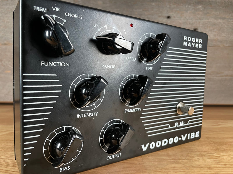 Roger Mayer Voodoo Vibe Used