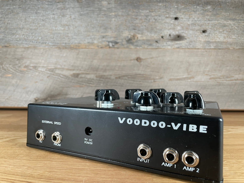 Roger Mayer Voodoo Vibe Used Toronto, ON | Cask Music