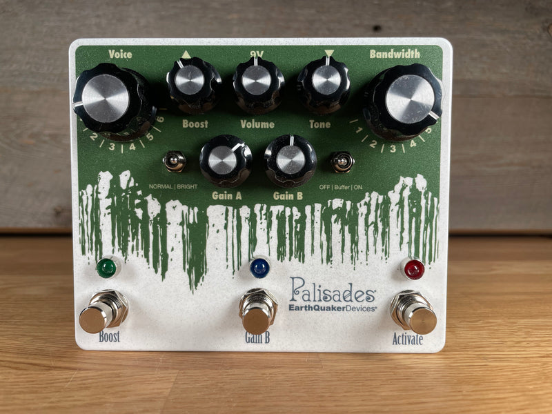 EarthQuaker Devices Palisades Mega Ultimate Overdrive - Limited White/Hemp Green