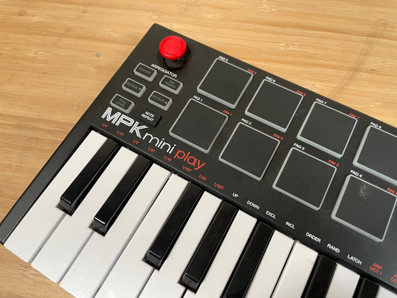 Akai Professional MPK Mini Play Used