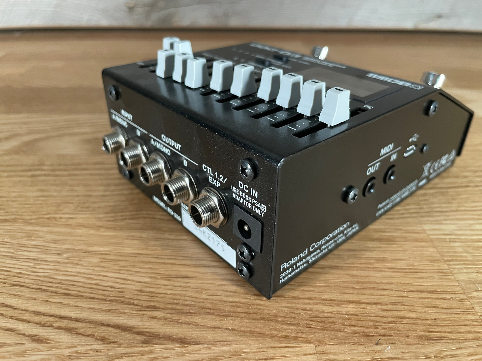 Boss - EQ-200 Graphic Equalizer – Steve's Music Store